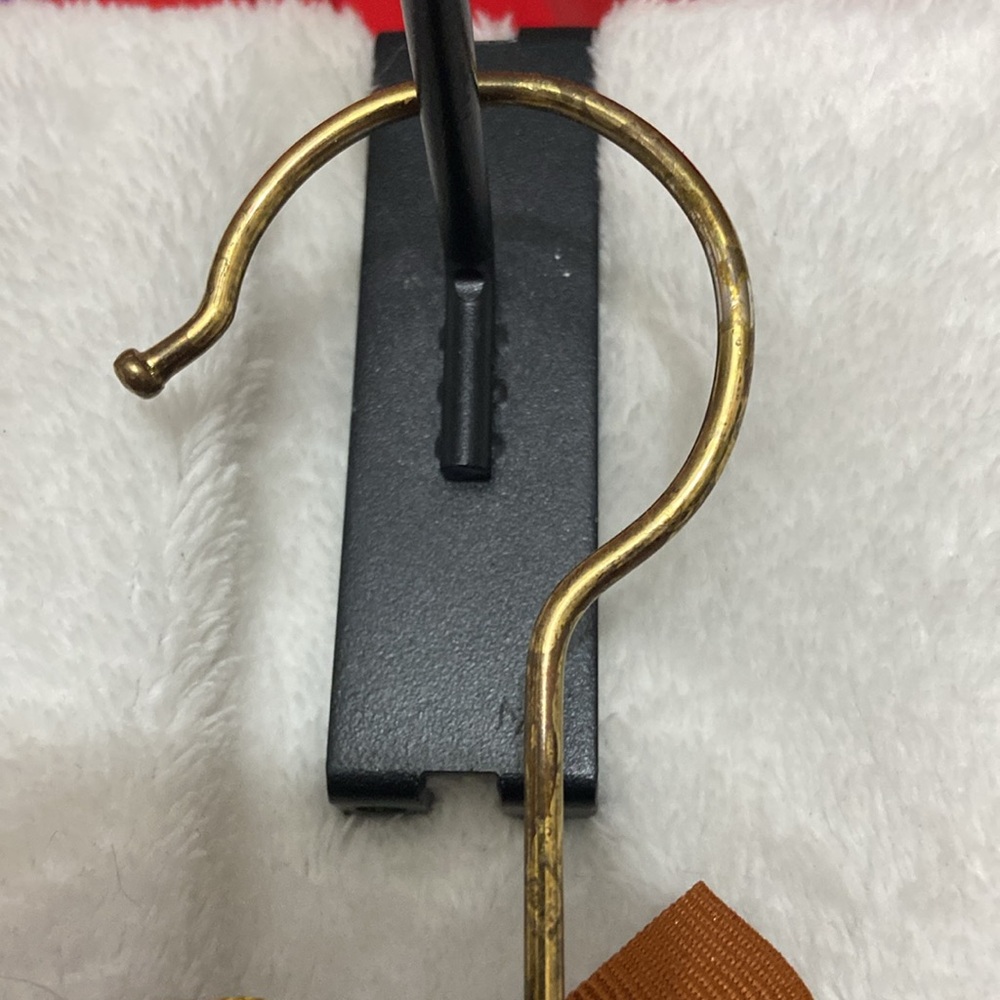 Hanging Jewelry Organizer with Clear Pockets - Picture 3 of 5
